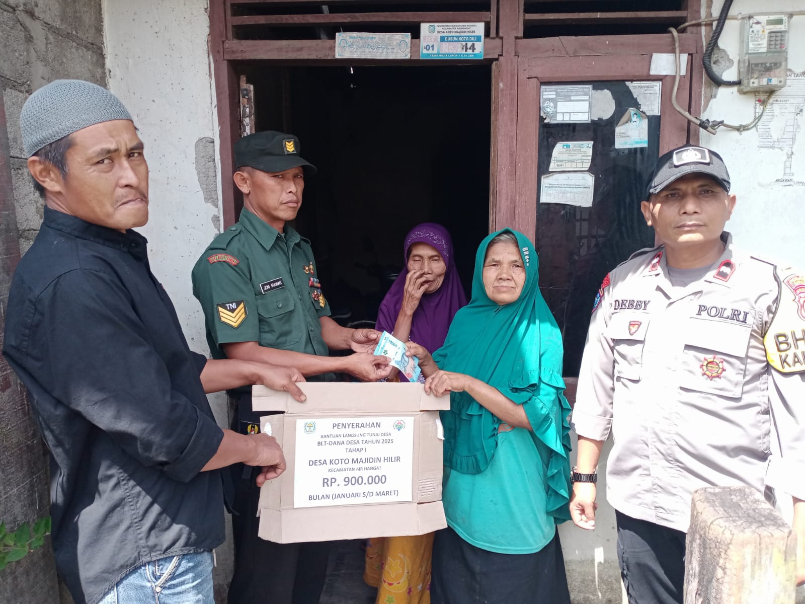 BLT DANA DESA KOTO MAJIDIN HILIR TAHUN 2025